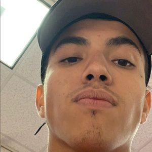 Meet your Posher, Adrian